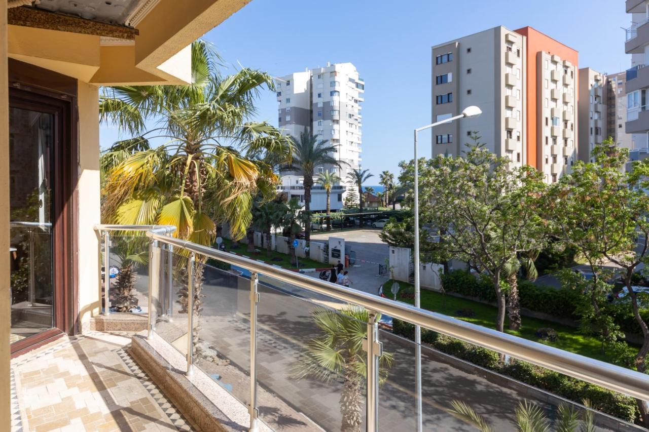 Large Duplex With Sea View
