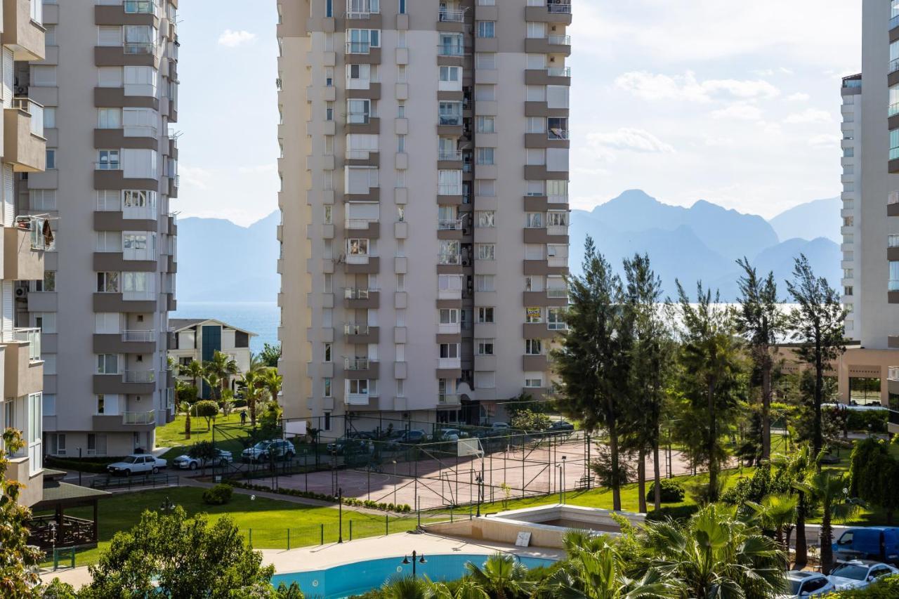 Large Duplex With Sea View Antalya