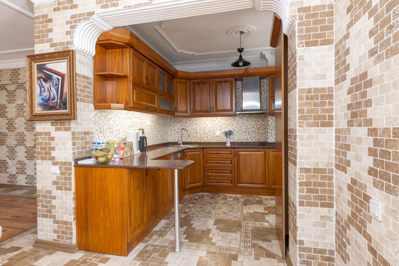 Large Duplex With Sea View Daire Antalya